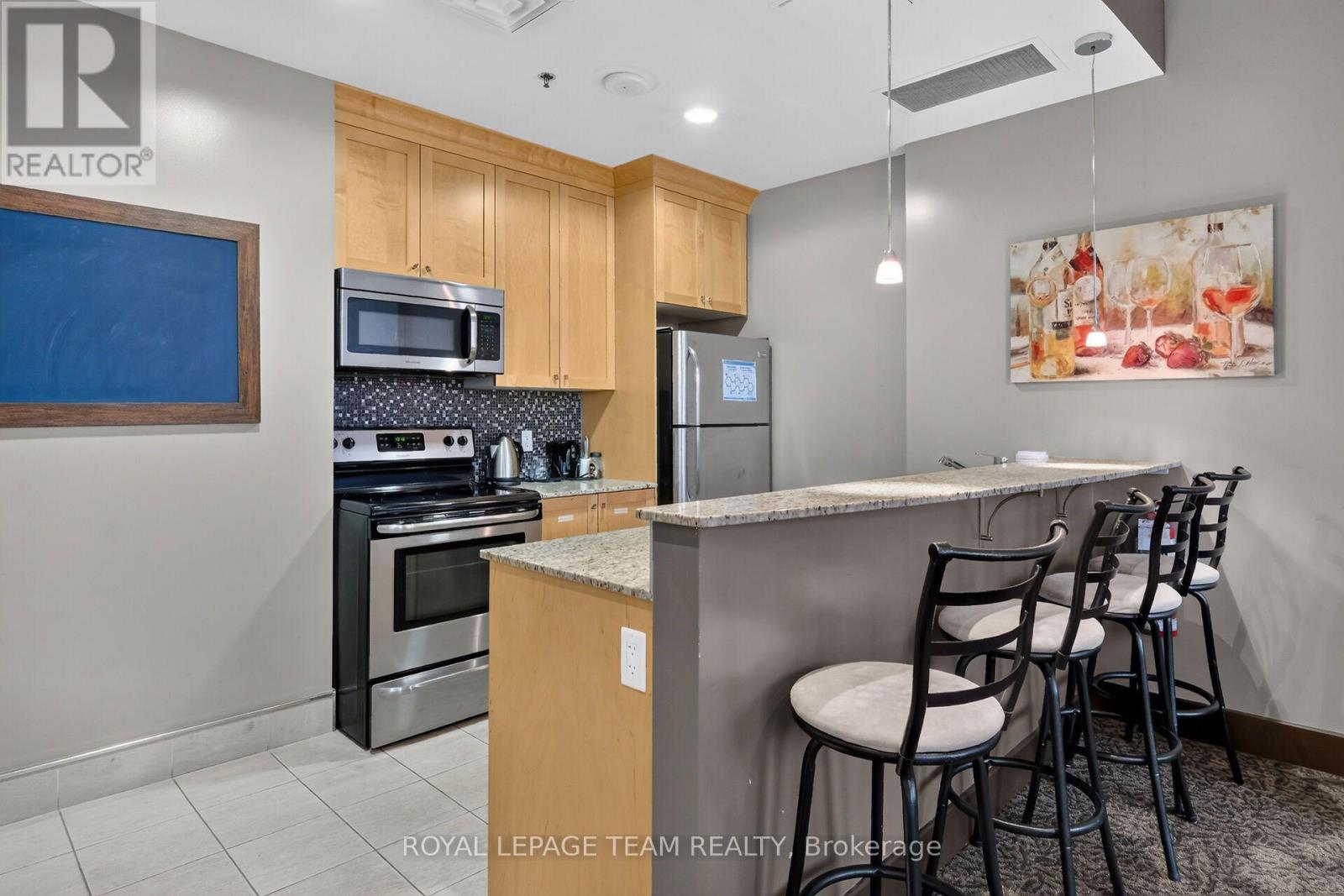 706 – 90 LANDRY STREET, Ottawa. Luxury613. By Peter Sagos - Image 38
