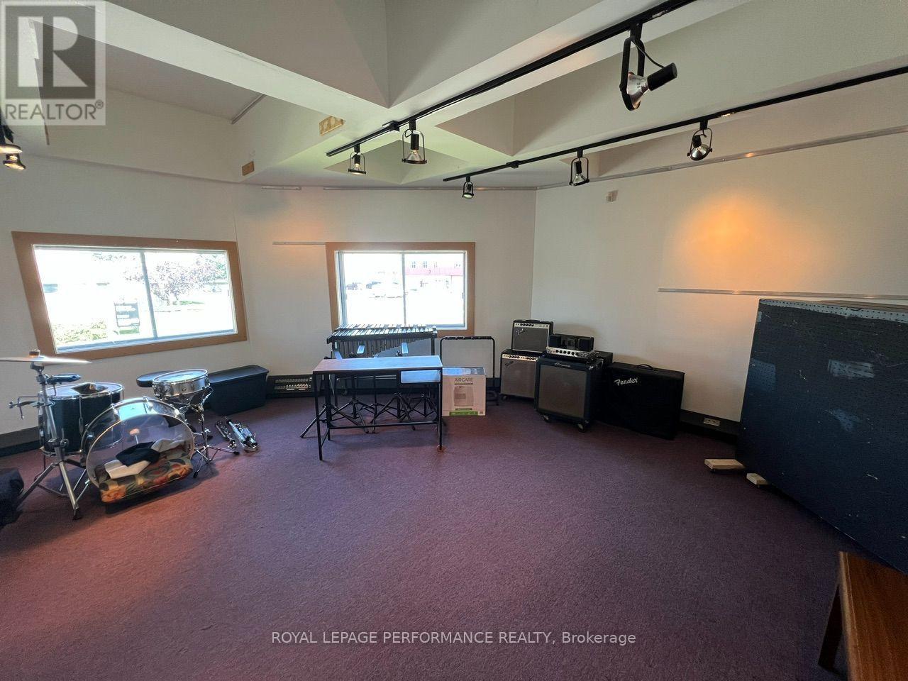 1 - 1010 Polytek Street