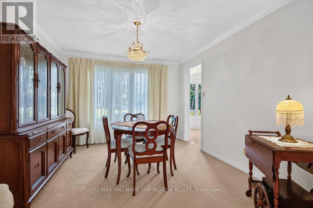 1104 GRENON AVENUE, Ottawa. Luxury613. By Peter Sagos - Image 10
