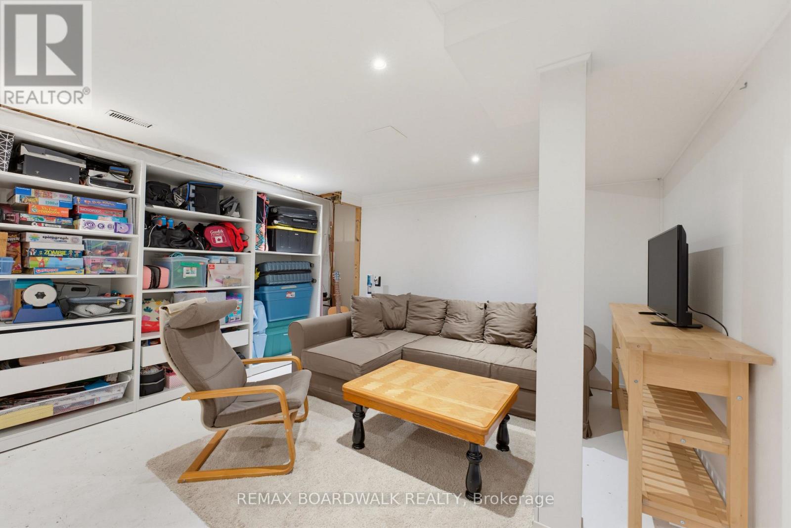 238 MCELROY DRIVE - Image 22