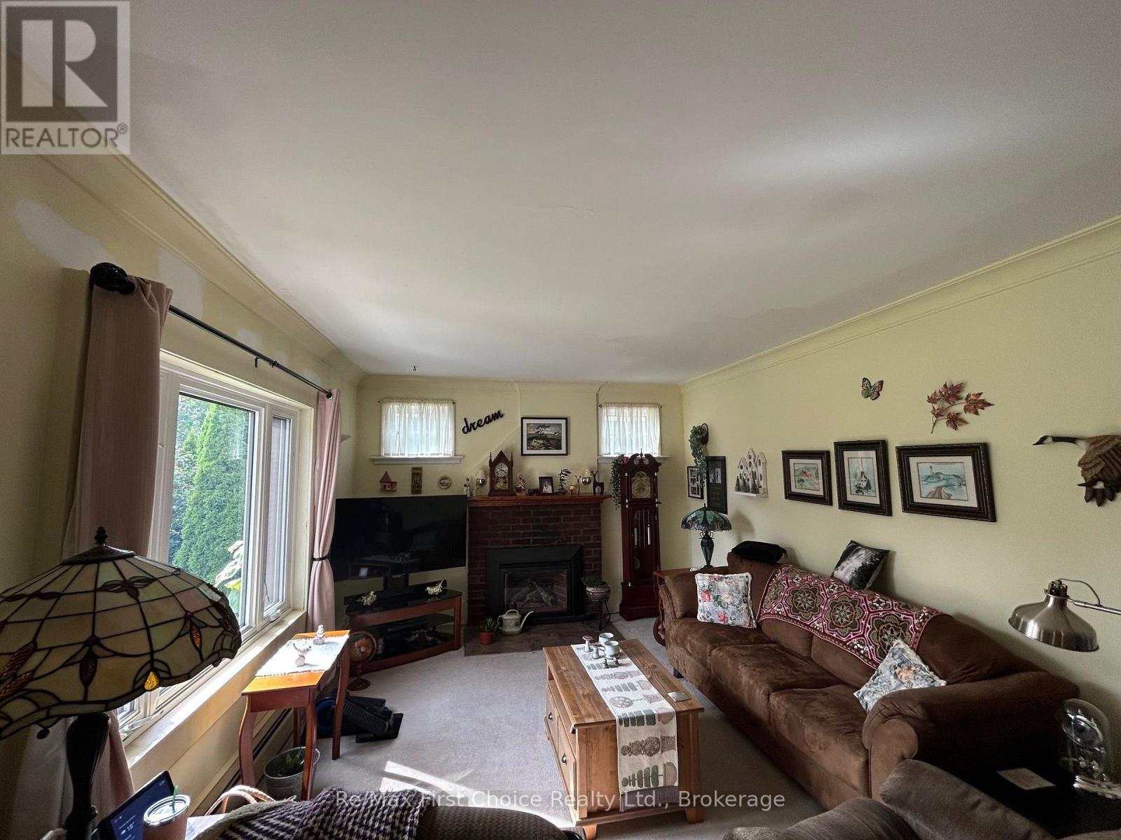 245 FRANCIS STREET W, Thunder Bay (Westfort) — photo 4