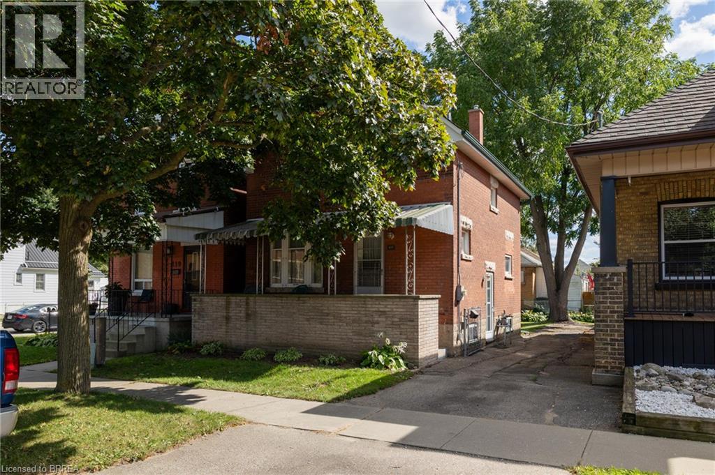 117 ARTHUR Street, Brantford — photo 2