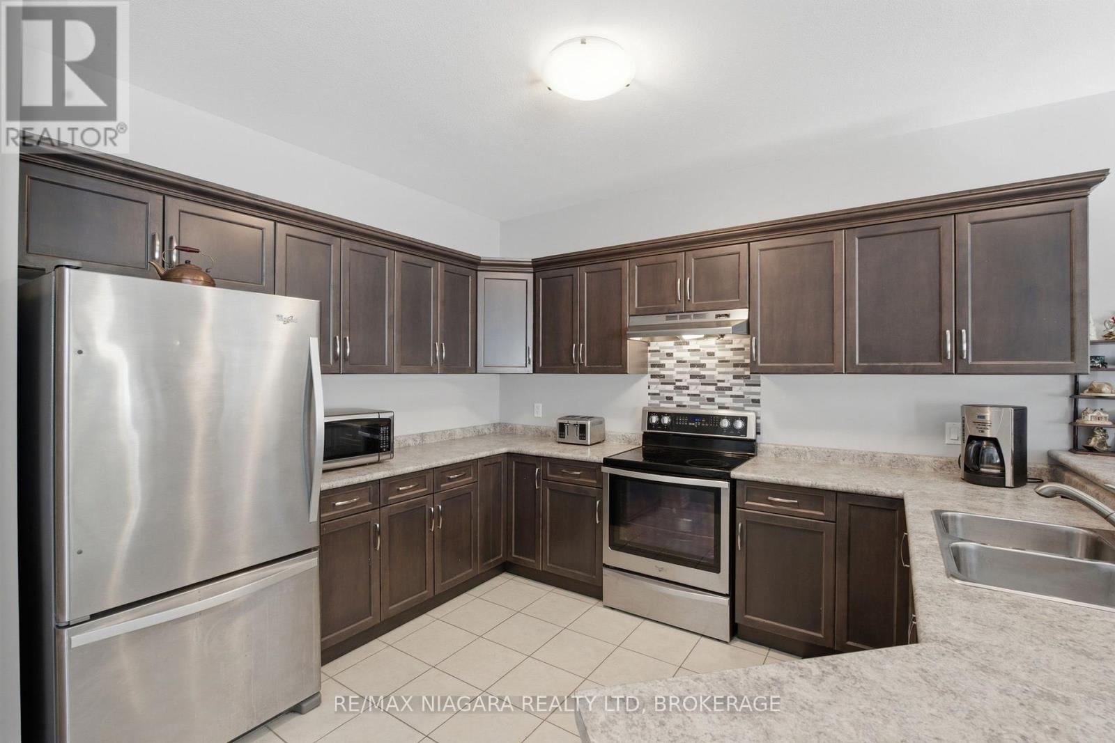 3563 DOMINION ROAD, Fort Erie (Ridgeway) — photo 11