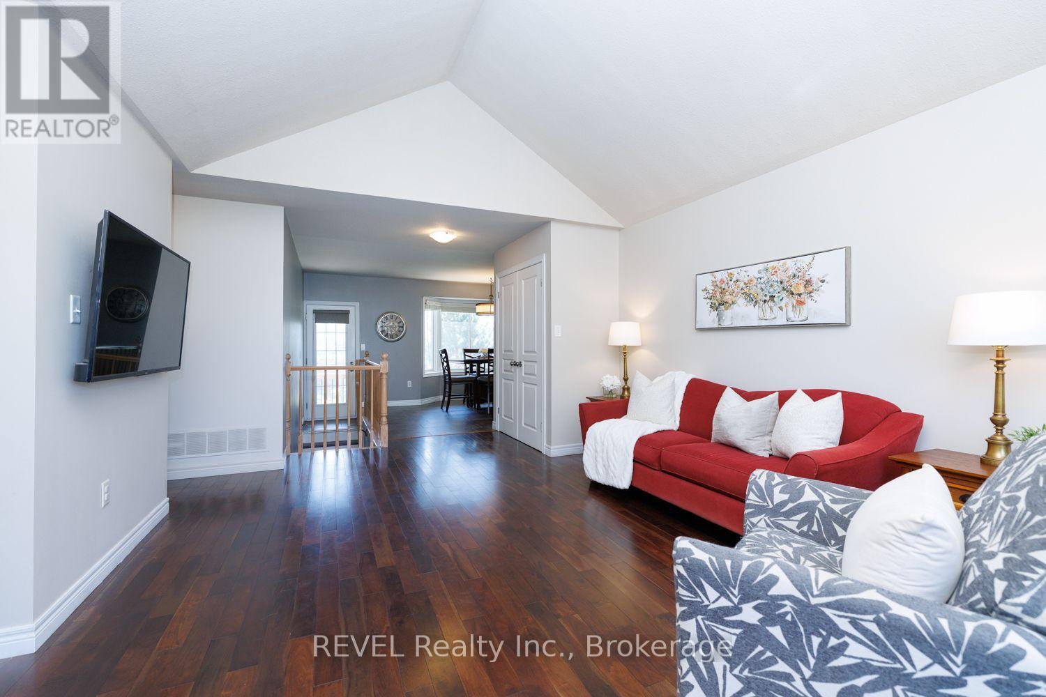 2779 BAKER ROAD, Fort Erie (Black Creek) — photo 9