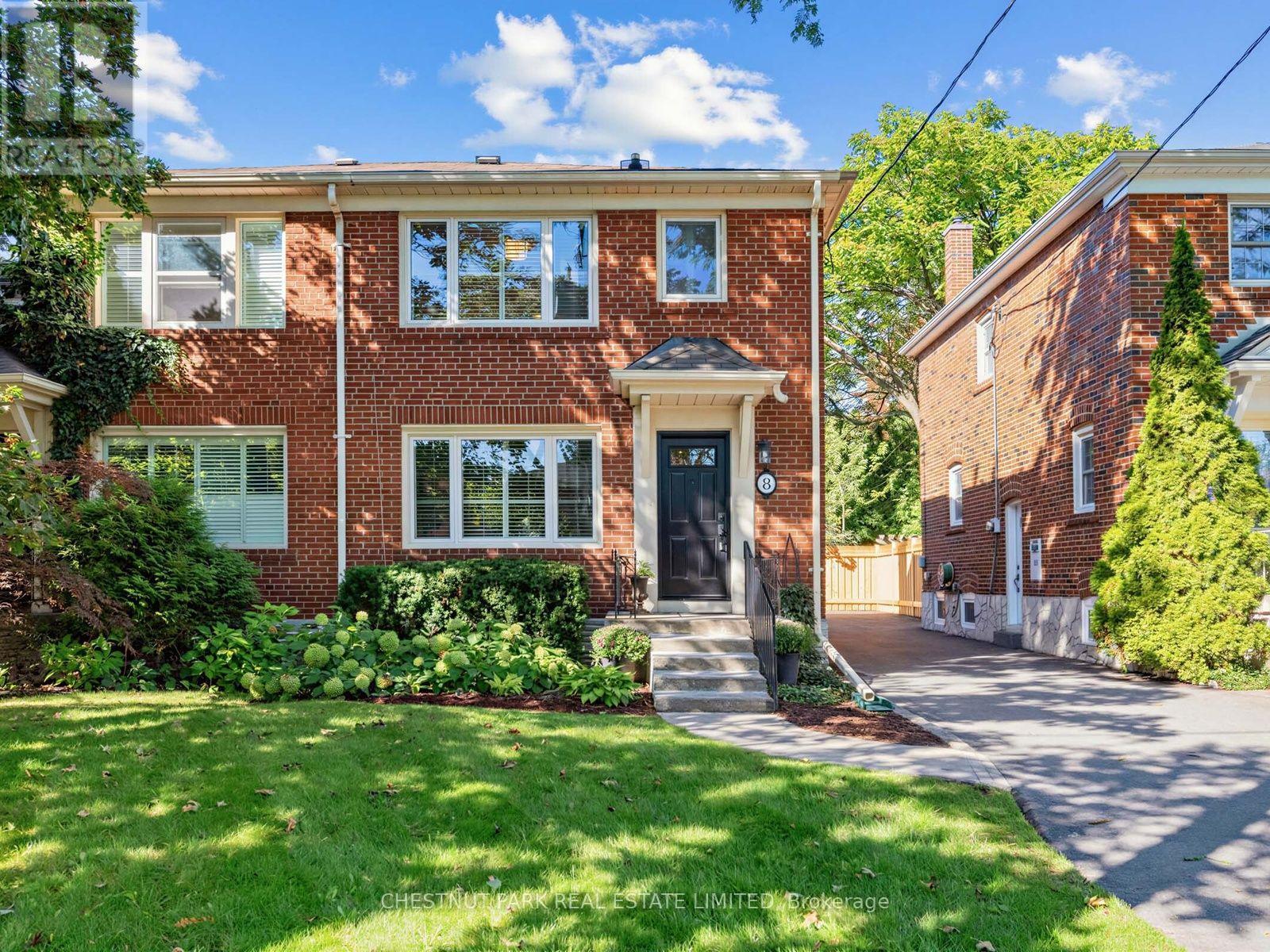 8 BEAUFIELD AVENUE, Toronto (Leaside) — photo 3