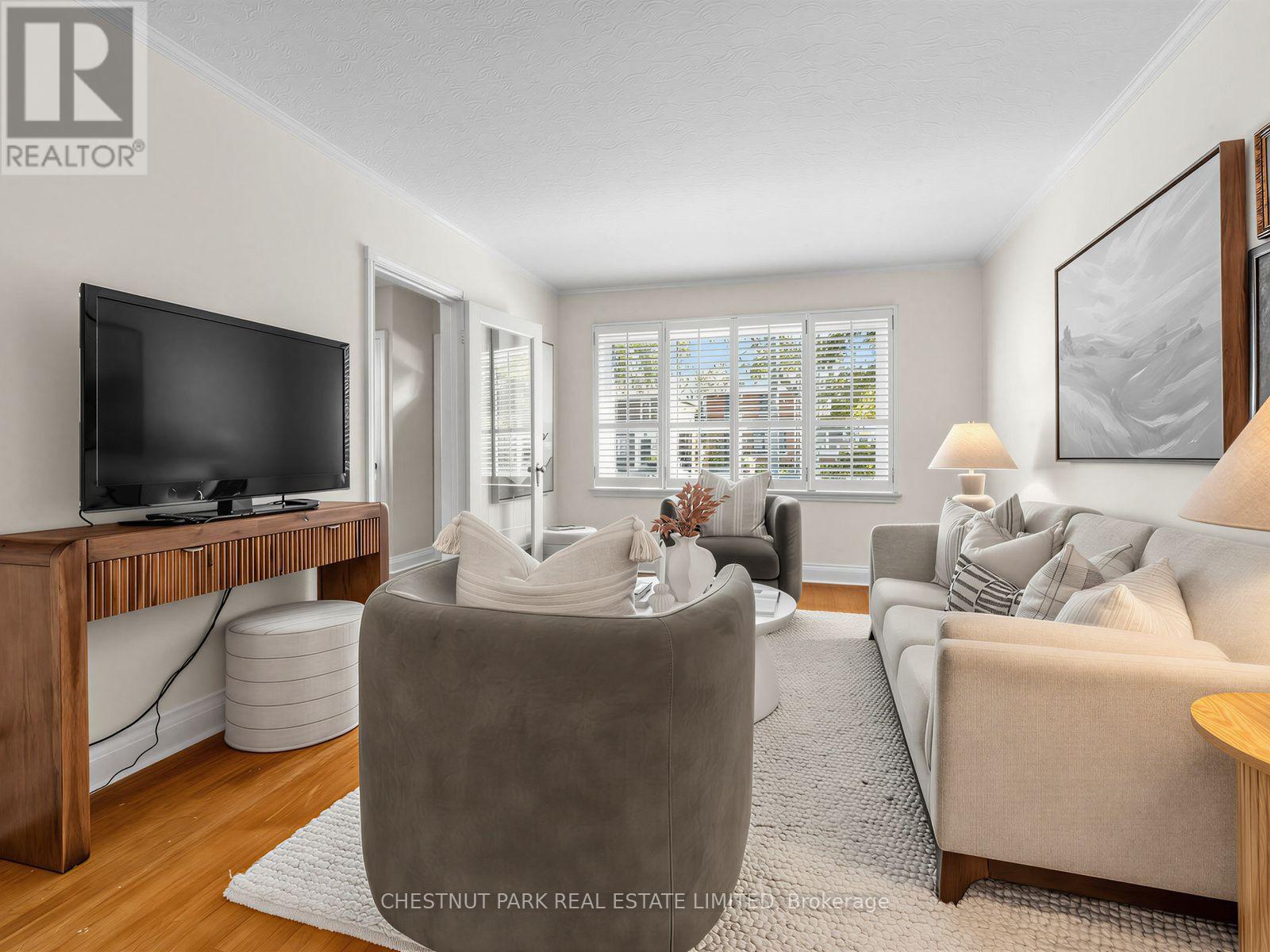 8 BEAUFIELD AVENUE, Toronto (Leaside) — photo 9