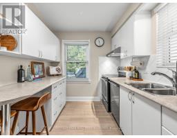 8 Beaufield Avenue, Toronto, ON M4G3R3 Photo 14