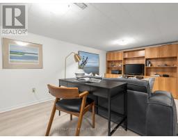 8 Beaufield Avenue, Toronto, ON M4G3R3 Photo 27