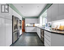 122 Fenn Avenue, Toronto, ON M2P1X6 Photo 13