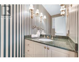 122 Fenn Avenue, Toronto, ON M2P1X6 Photo 18