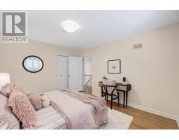 122 Fenn Avenue, Toronto, ON M2P1X6 Photo 26