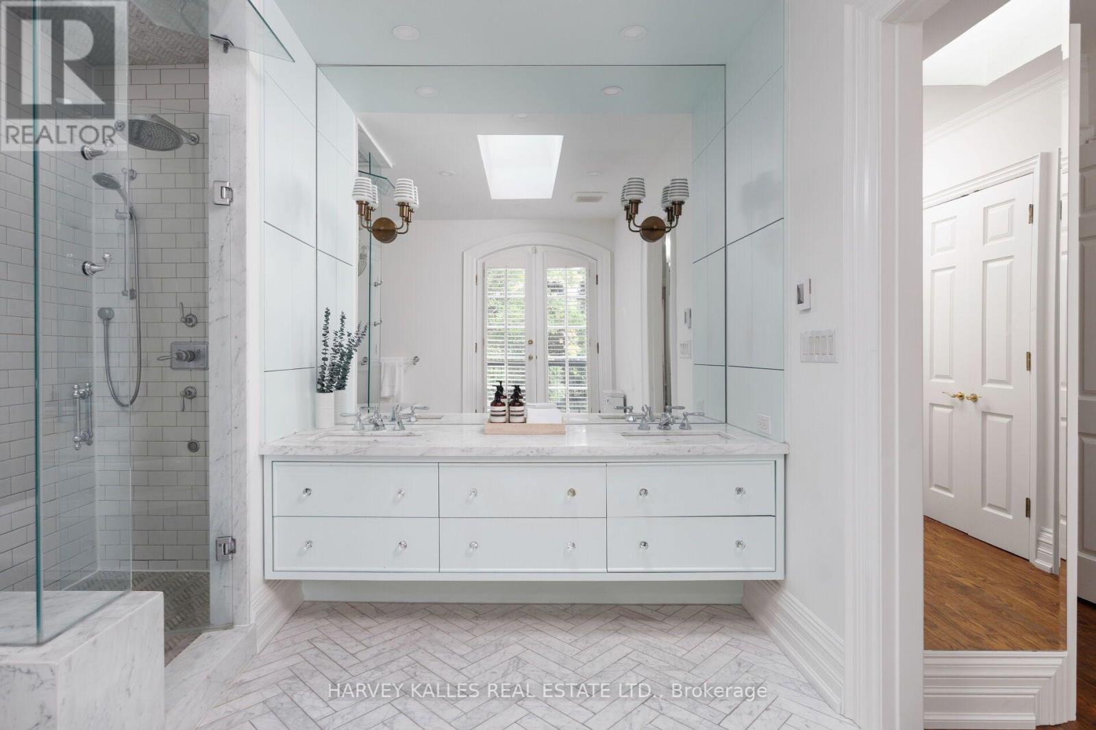 17A AVONDALE ROAD - Image 35