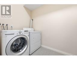 253 Byng Avenue, Toronto, ON M2N4L4 Photo 34