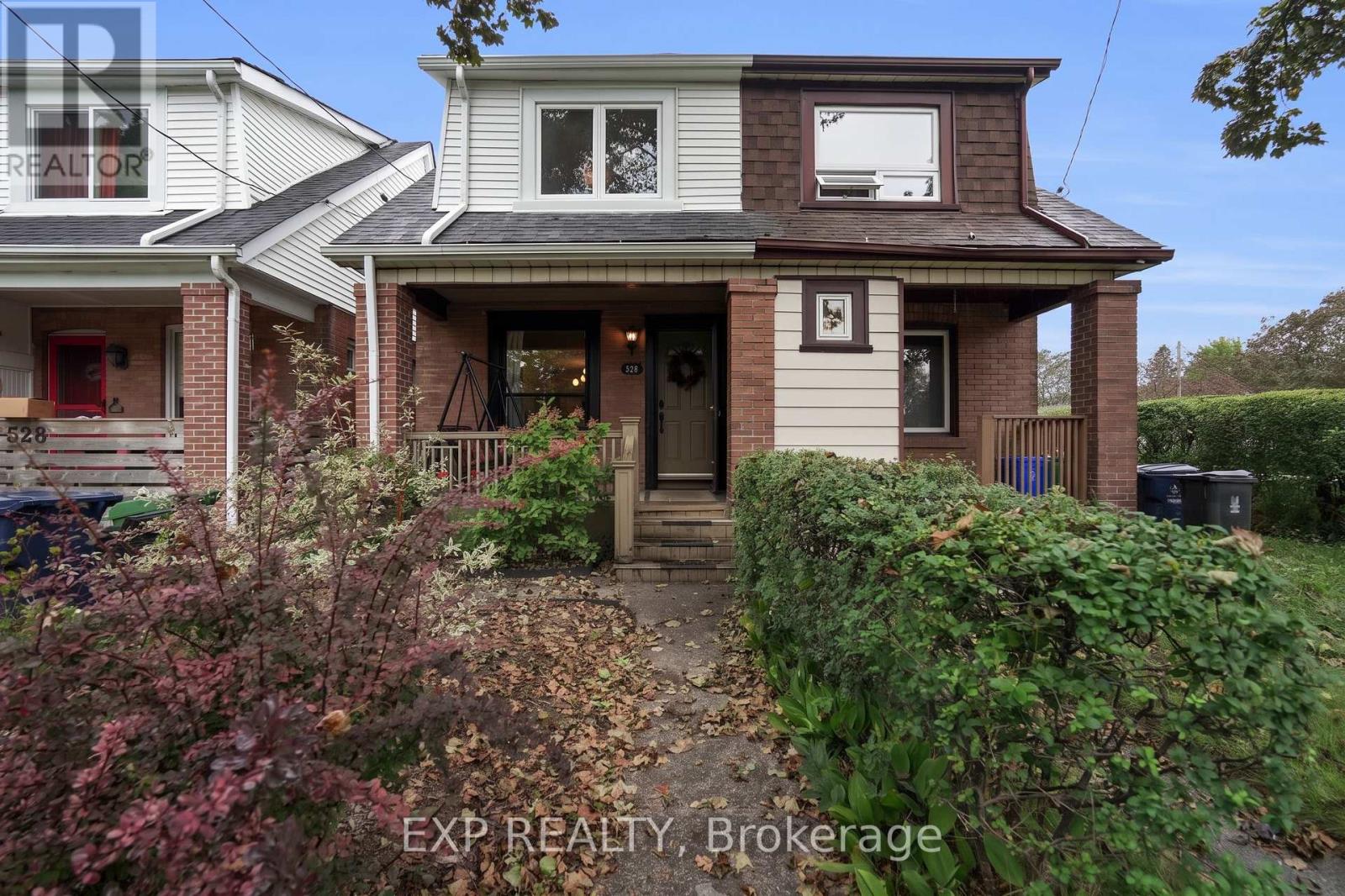 530 VICTORIA PARK AVENUE, Toronto (East End-Danforth)