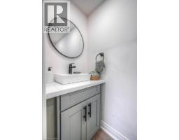 30 Dunbar Road S, Waterloo, ON N2L2E3 Photo 18