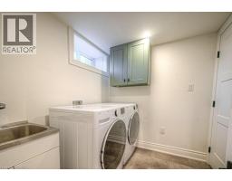 30 Dunbar Road S, Waterloo, ON N2L2E3 Photo 30