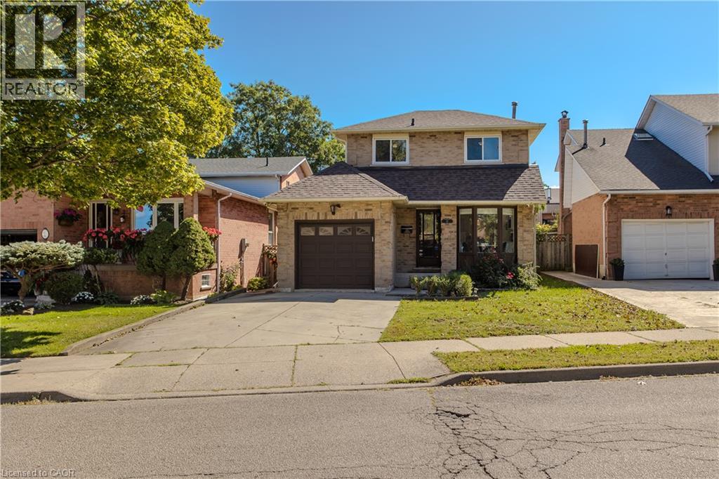 14 ELLINGTON Avenue, Stoney Creek