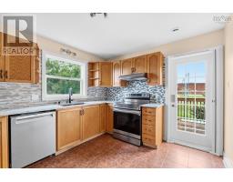 453 Young Street, Truro, NS B2N3Y8 Photo 15