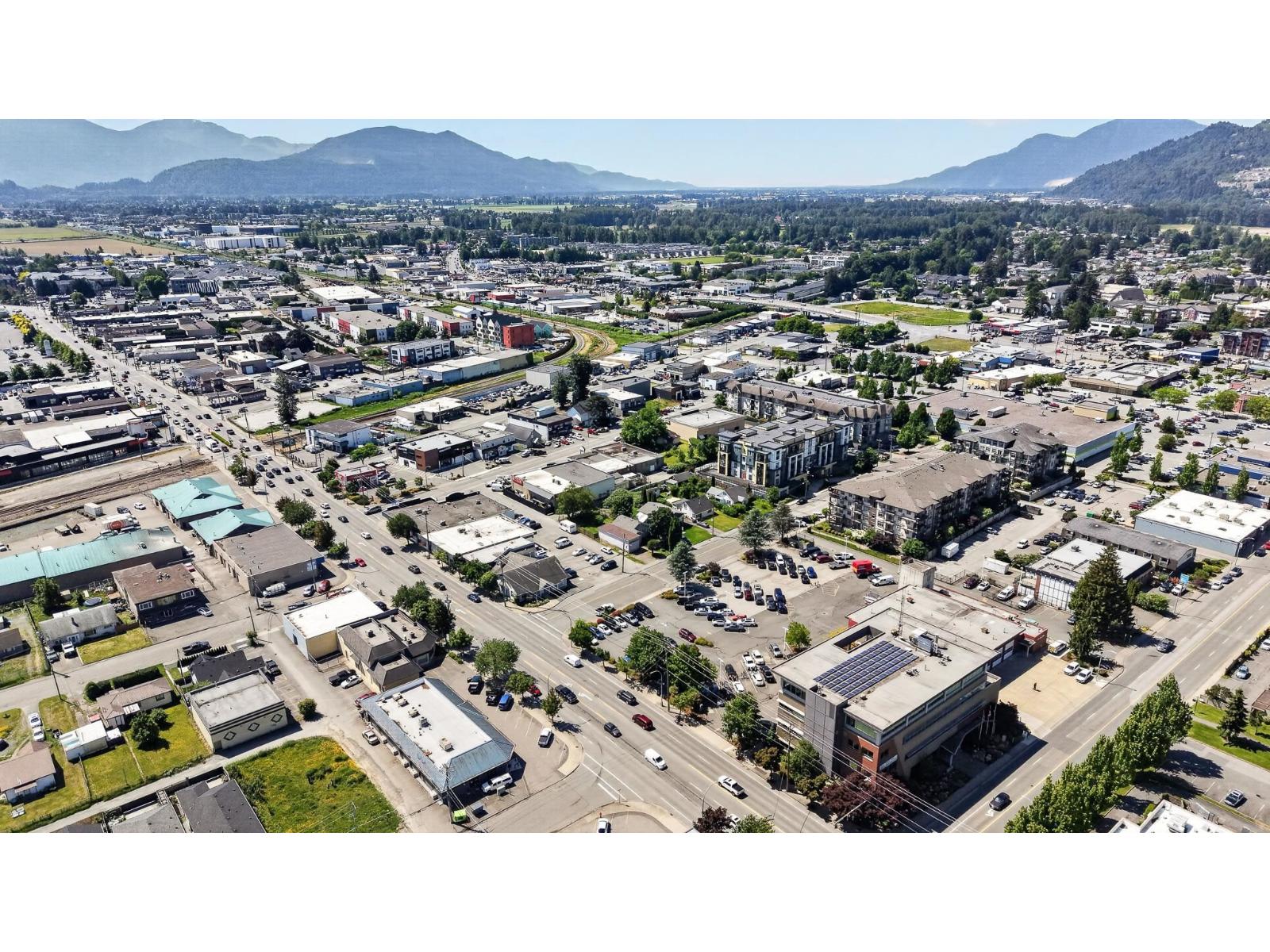 45948 CHESTERFIELD AVENUE, Chilliwack Downtown, Chilliwack — photo 4
