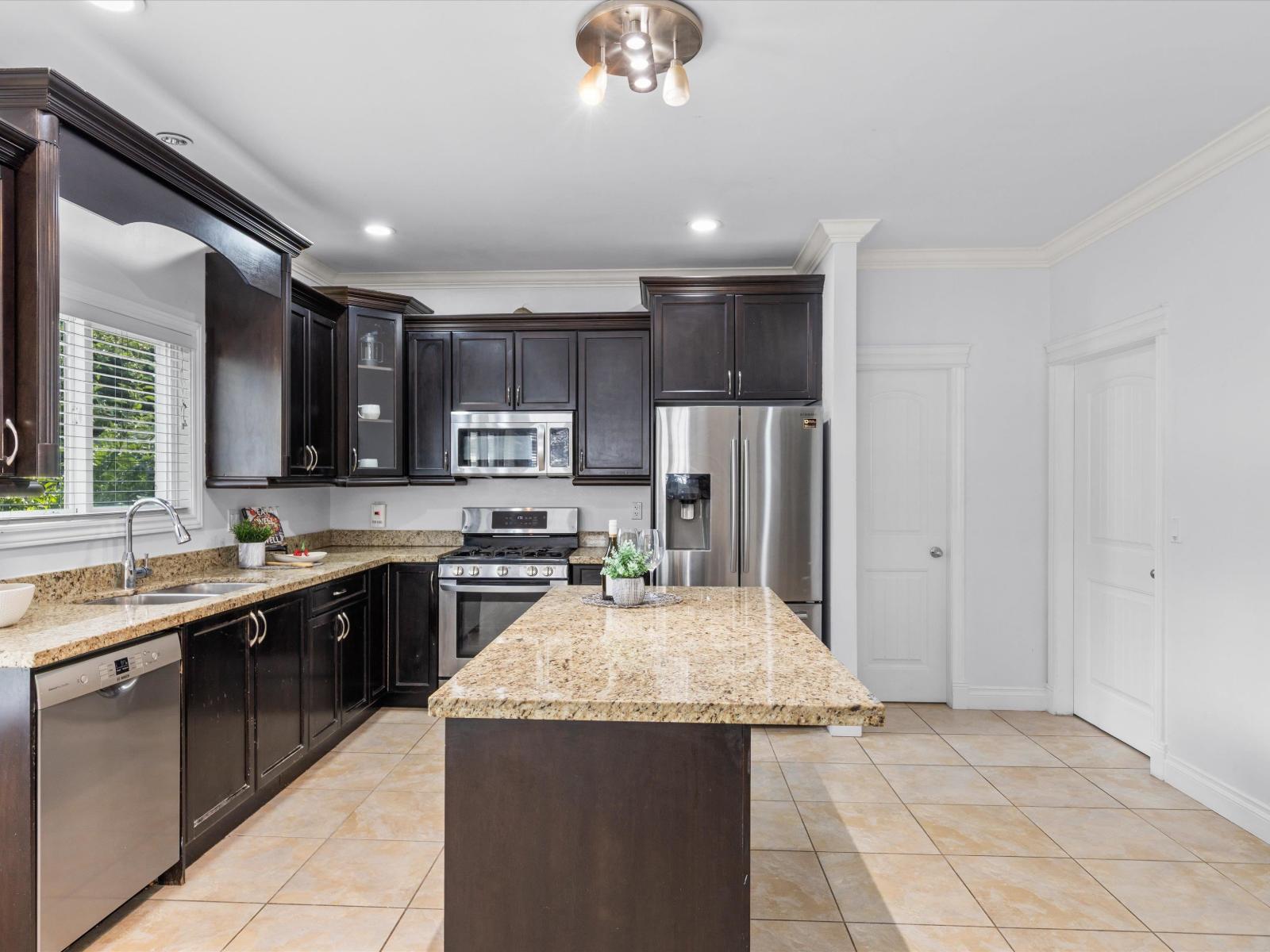 46242 KERMODE CRESCENT, Promontory, Chilliwack — photo 6