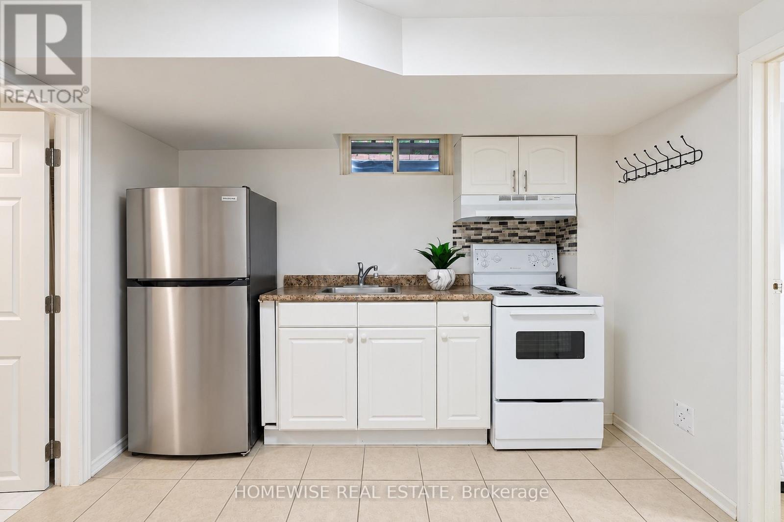 120 MCMORRAN CRESCENT - Image 21