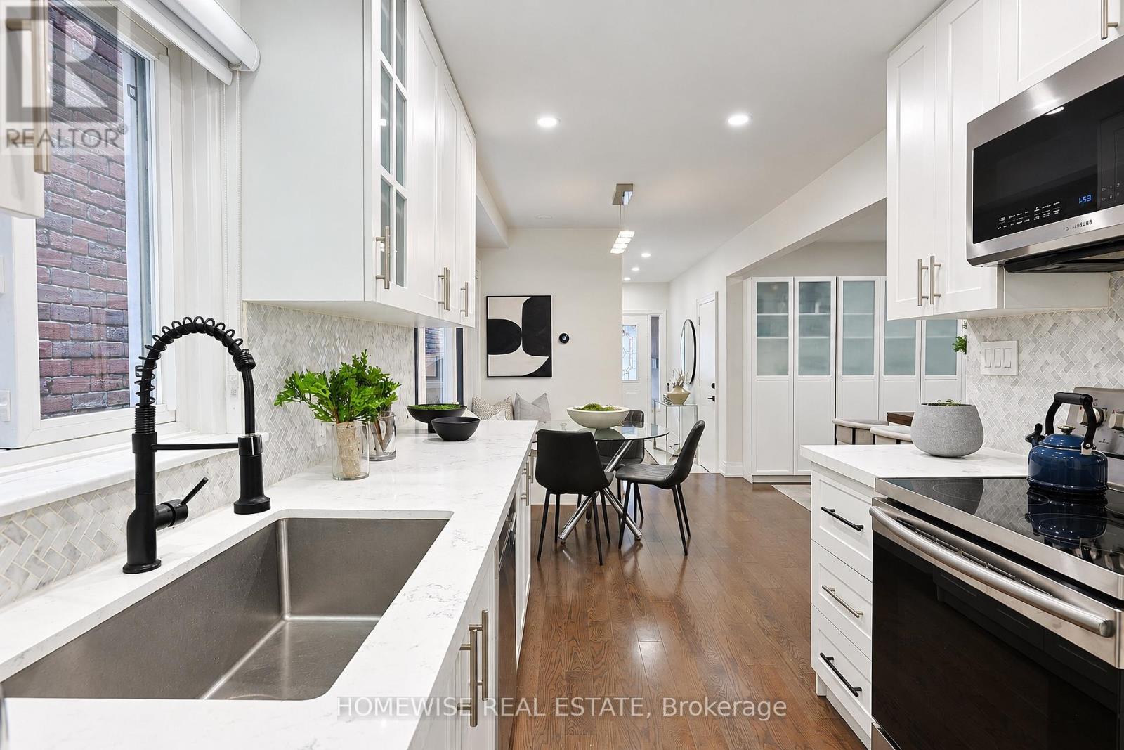 120 MCMORRAN CRESCENT - 7