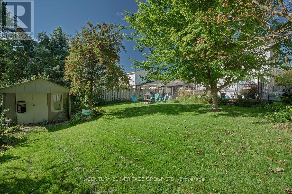 1919 APPLEWOOD AVENUE - 31