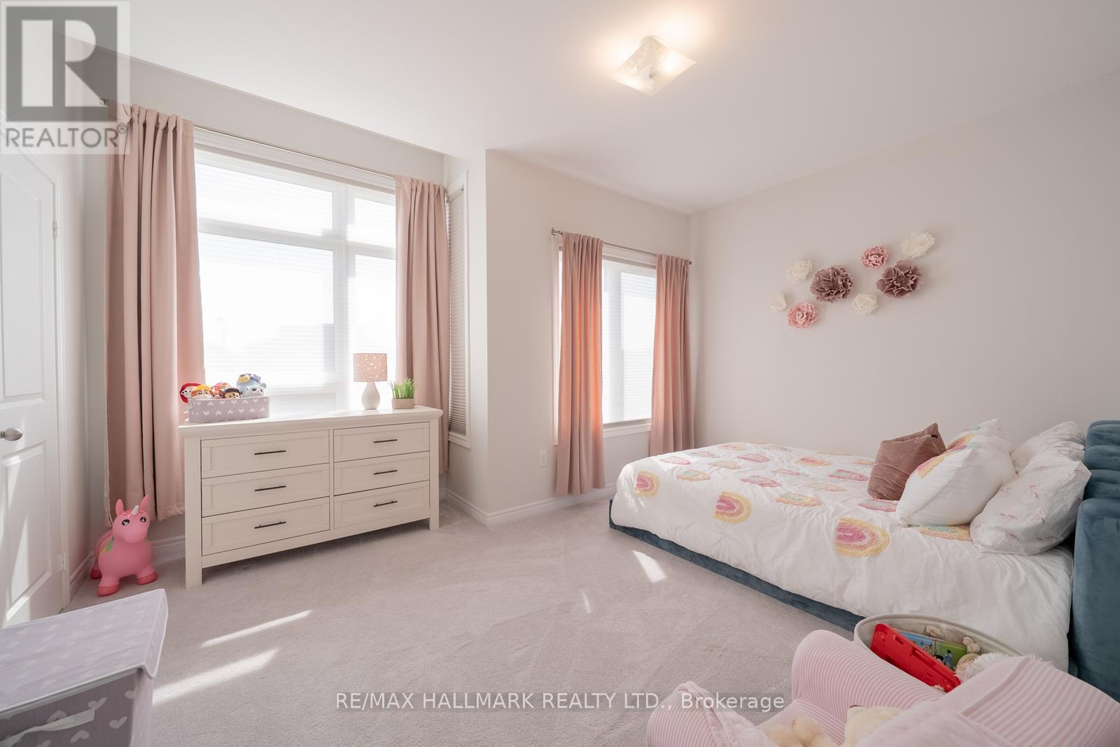 197 BOUNDARY BOULEVARD - Image 30