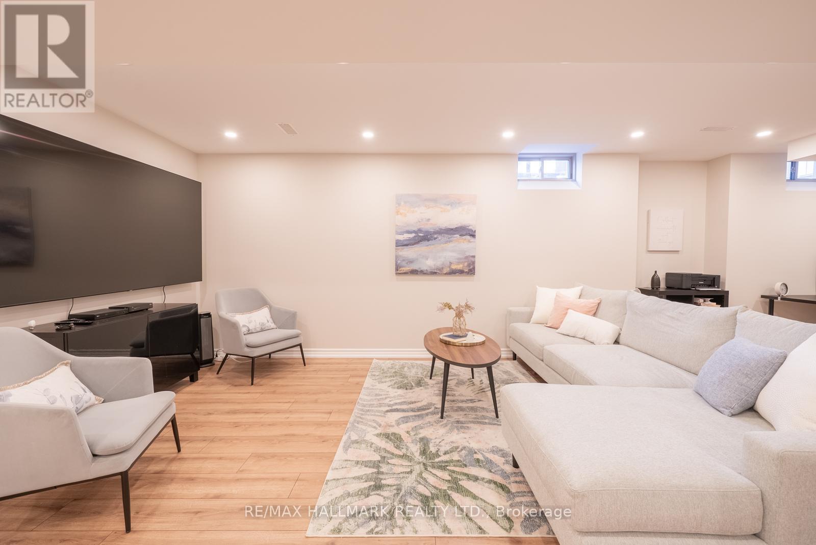 197 BOUNDARY BOULEVARD - Image 40