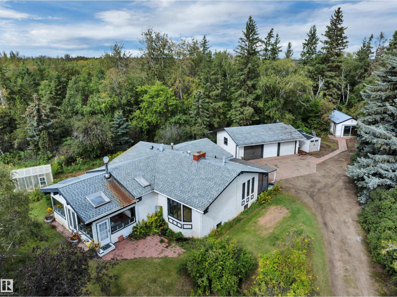 #1 51413 RGE ROAD 262 - 1