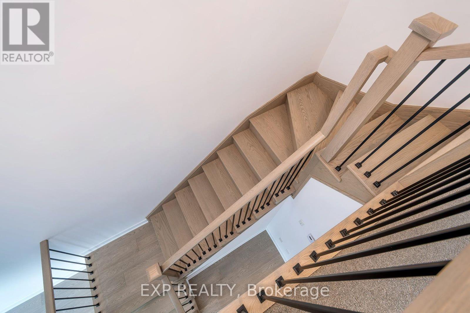 10 MCAUSH STREET - 10