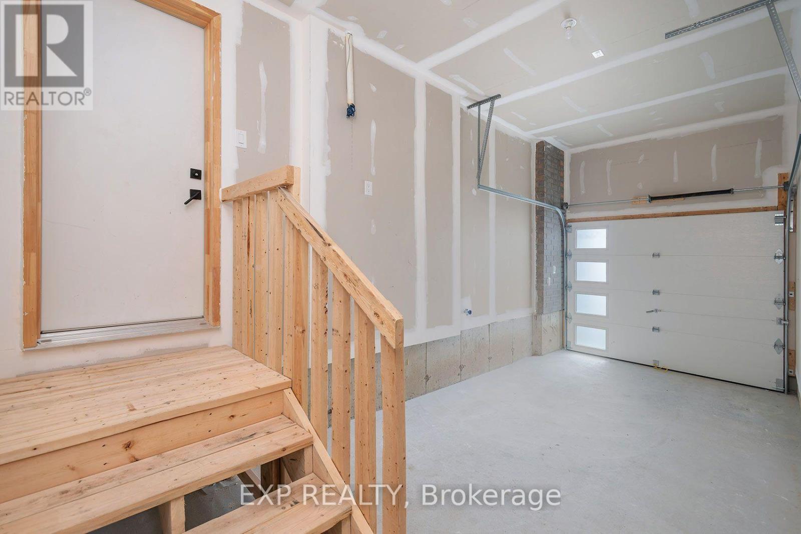 10 McAush Street, Barrie, ON photo 24