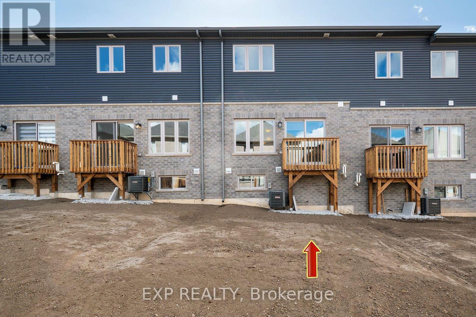 10 McAush Street, Barrie, ON photo 27