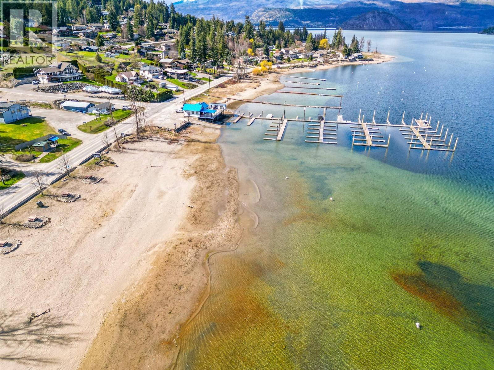  3071 Cedar Drive, Blind Bay