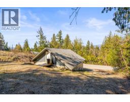3071 Cedar Drive, Blind Bay, BC V0E2W2 Photo 15