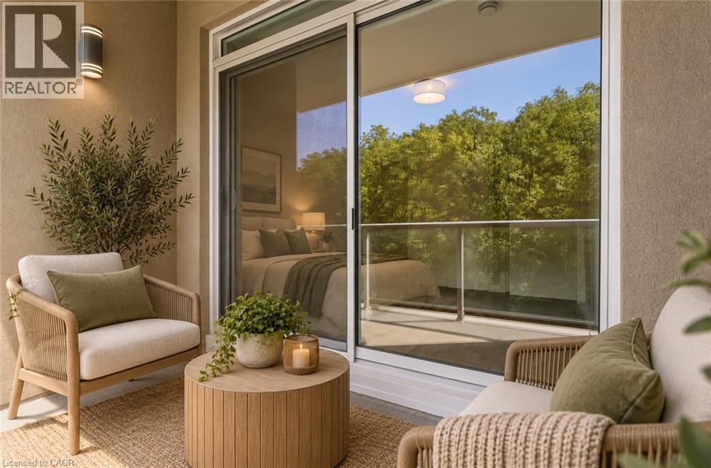 #502 455 CHARLTON Avenue E - 24