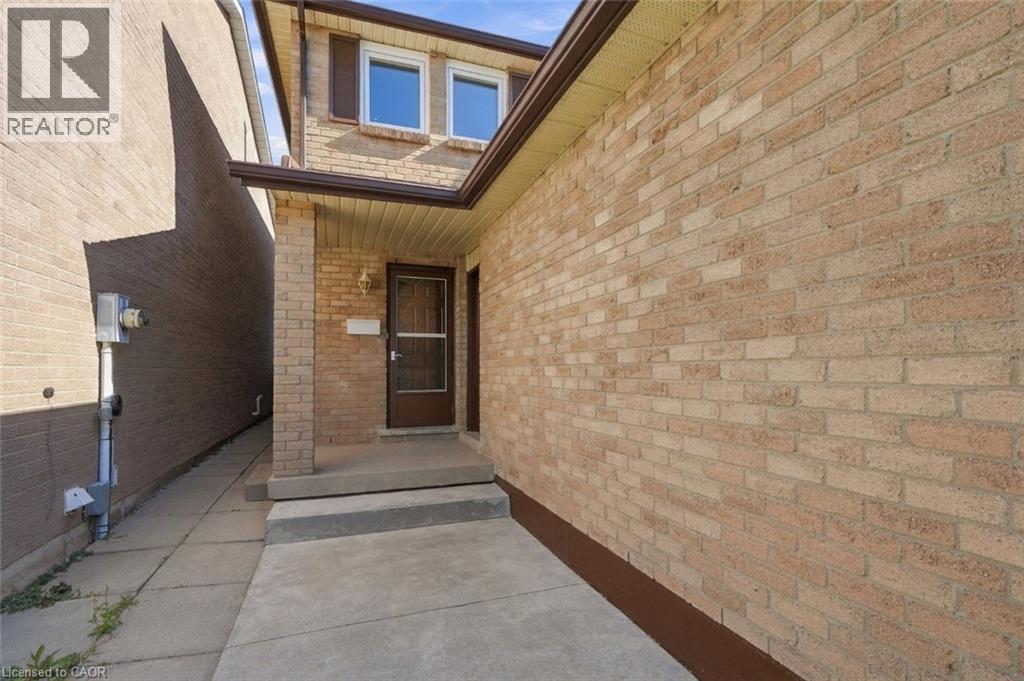 184 MACINTOSH Drive - 4