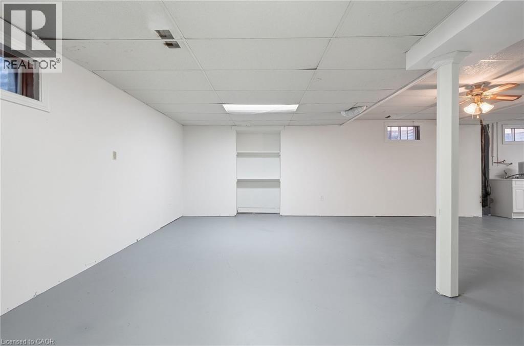 184 MACINTOSH Drive - 39