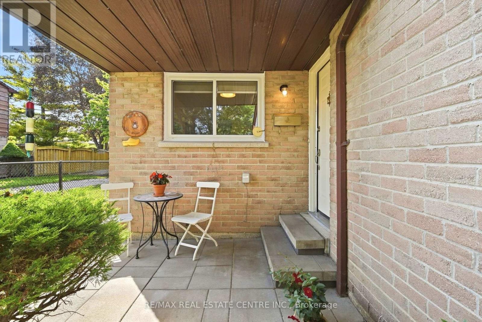 25 SCOTTSDALE COURT, Brampton (Brampton East) — photo 5