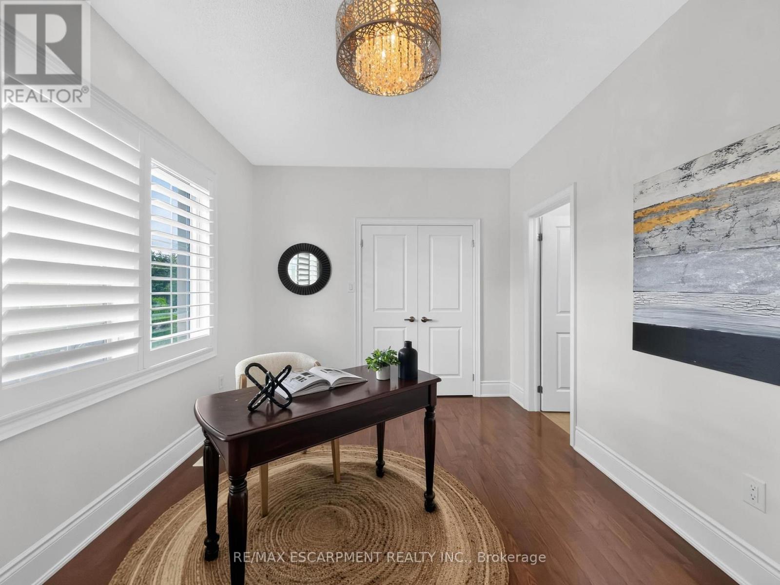 2121 BLACKFOREST CRESCENT - Image 35
