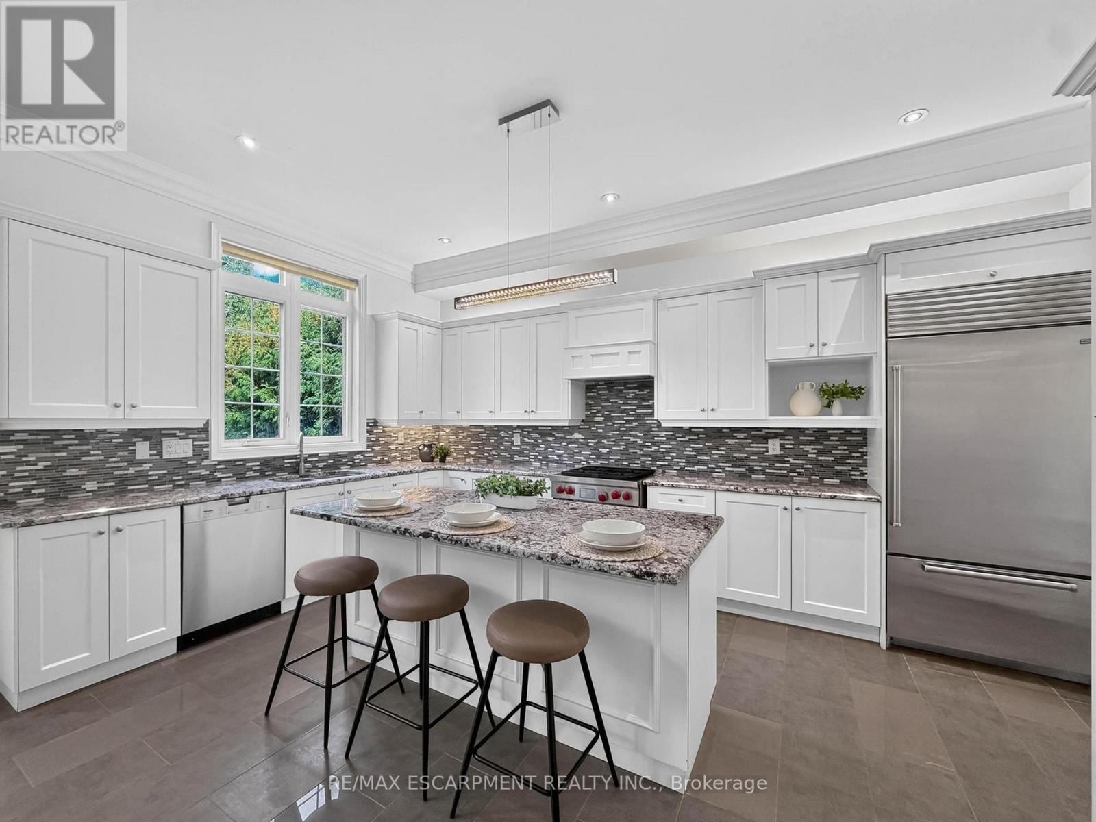 2121 BLACKFOREST CRESCENT, Oakville (WT West Oak Trails) — photo 9