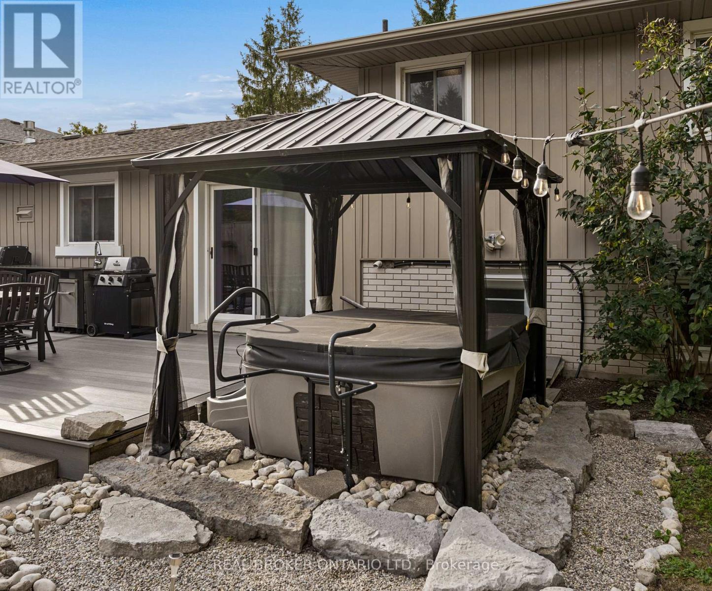 373 FORESTLAWN ROAD - Image 36