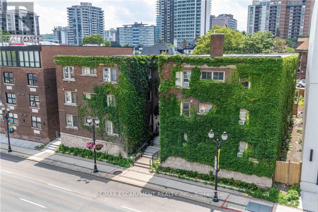 4 - 285 KING STREET W, Hamilton (Strathcona) — photo 3