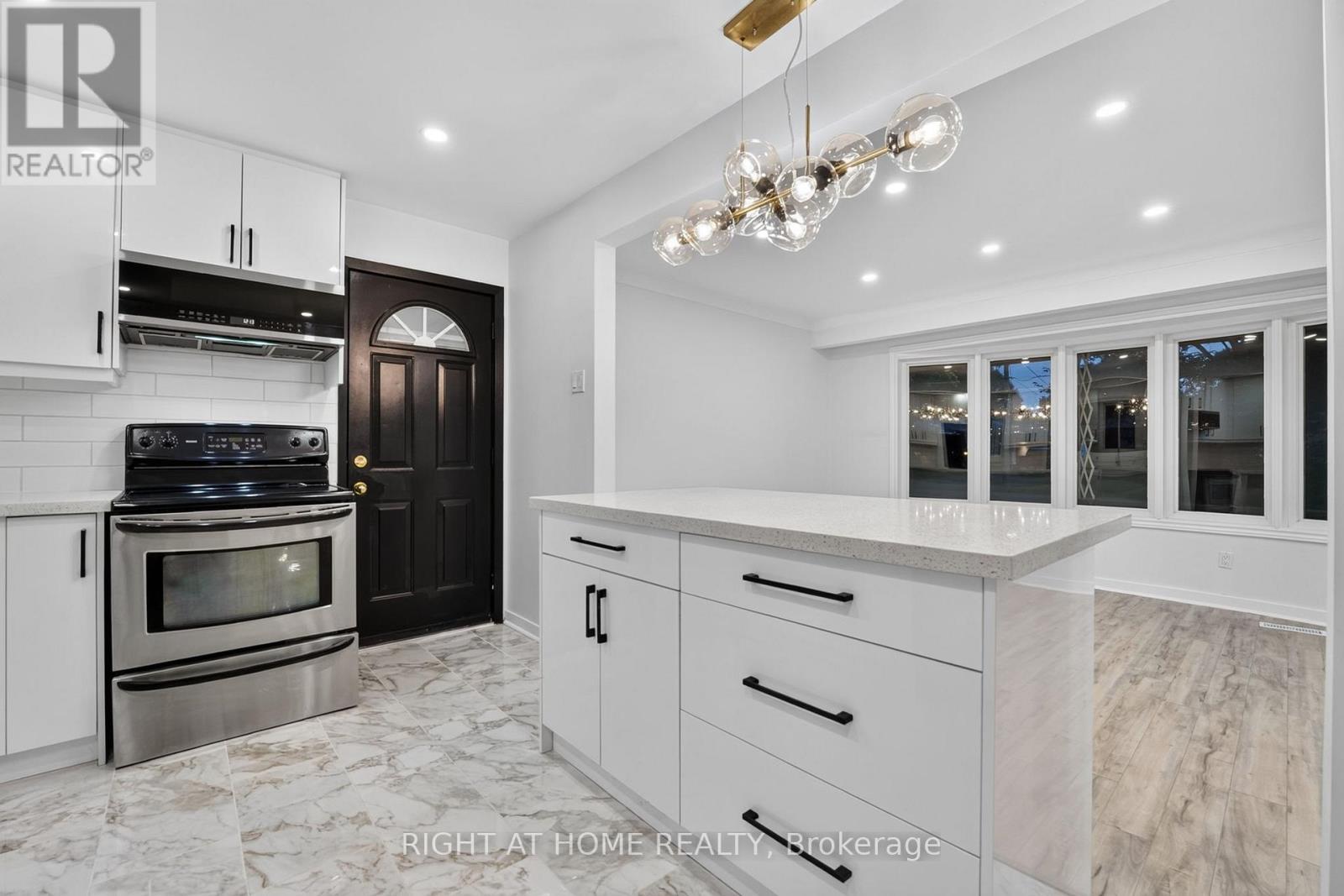 19 BRENTWOOD DRIVE, St. Catharines (Carlton/Bunting) — photo 9