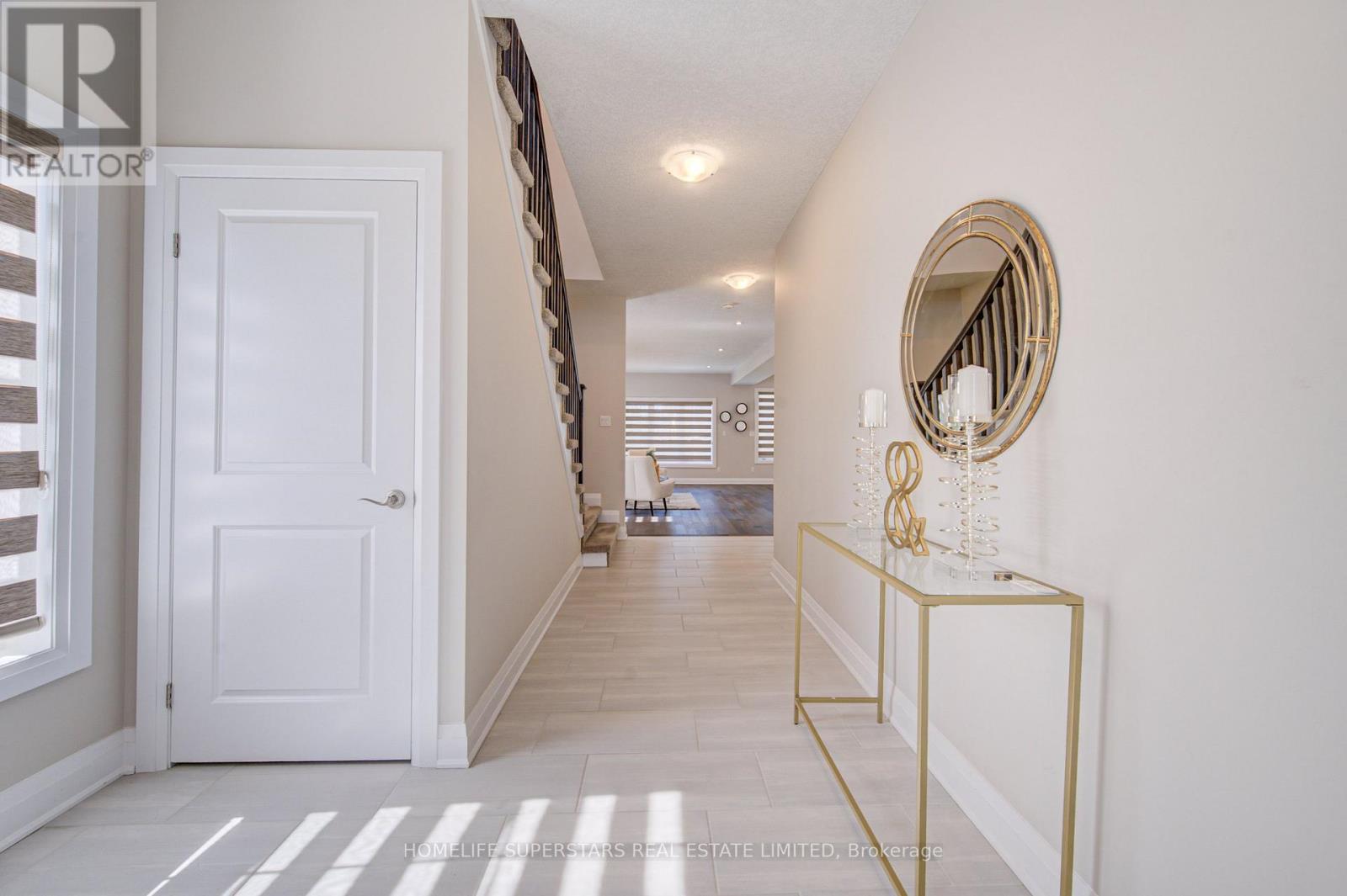 737 WOOD LILY STREET, Waterloo — photo 4