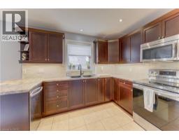 4pc Bathroom - 455 Alan Crescent, Woodstock, ON N4S0B9 Photo 11