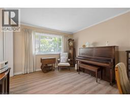 Living room - 30 Green Valley Drive Unit# 114, Kitchener, ON N2P1G8 Photo 6