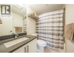 407 119 Haliburton St, Nanaimo, BC V9R4V8 Photo 20