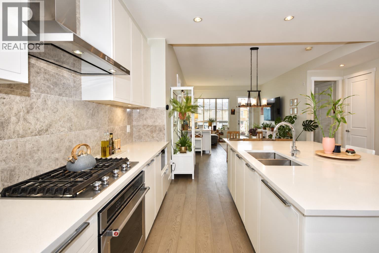 229 5535 ADMIRAL WAY, Delta — photo 5