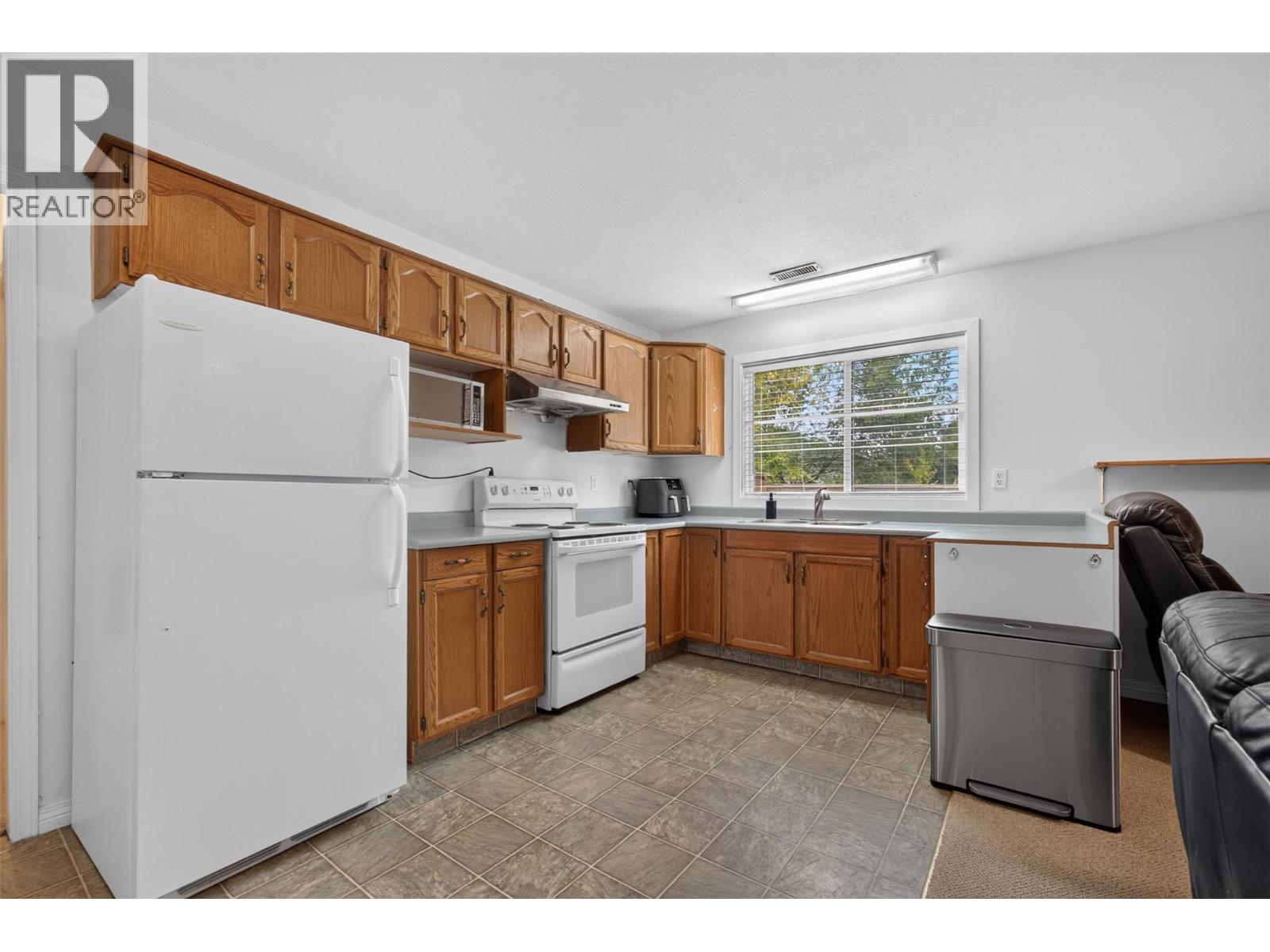 232 Ranchland Court, Kelowna